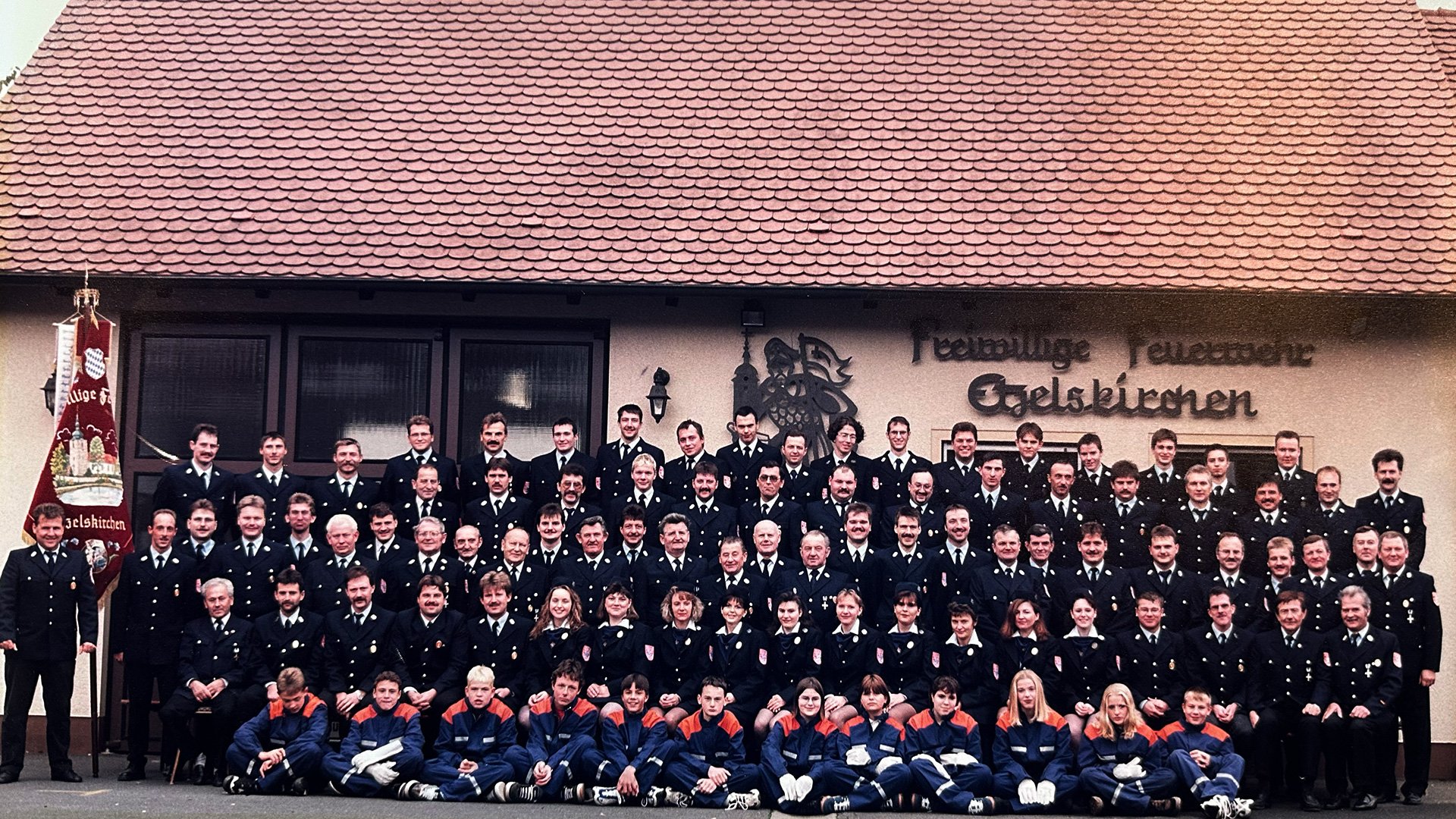 Gruppenfoto Feuerwehr Etzelskirchen